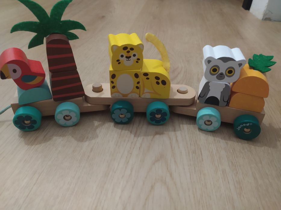 Drewniany pociąg Janod