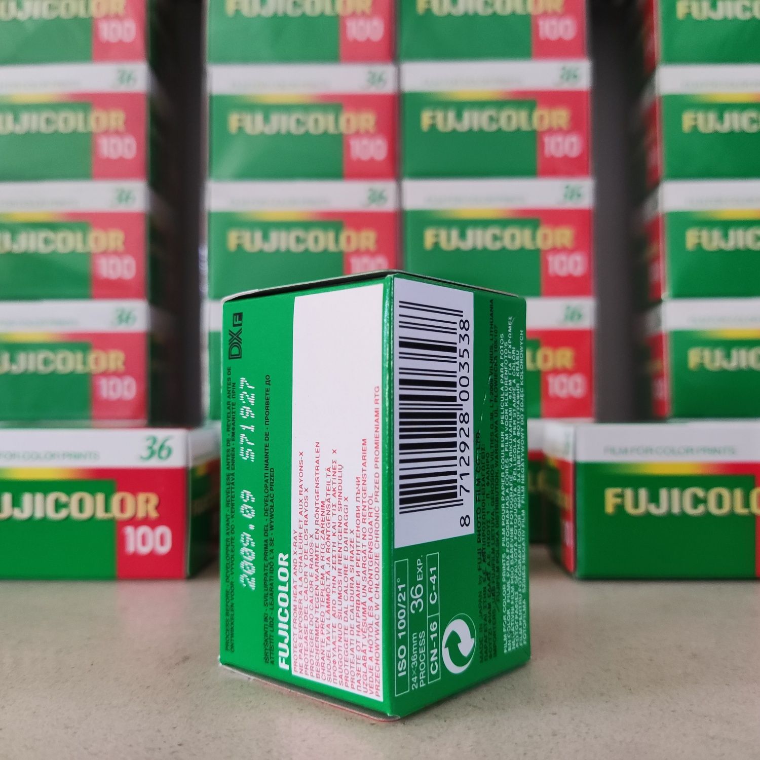 Fujifilm Fujicolor ISO 100 - 36 exp. - caixa