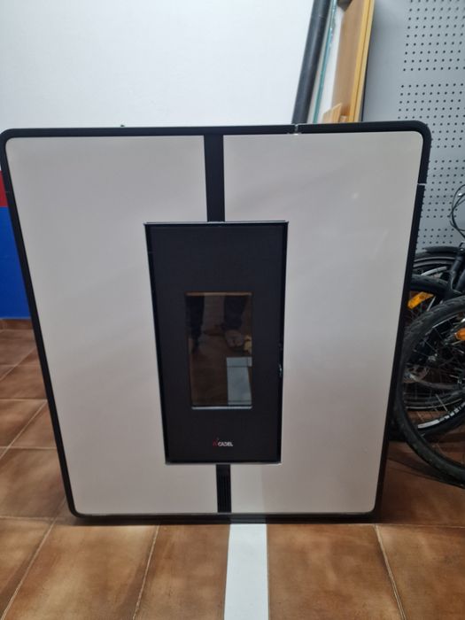 Caldeira a pellets Cadel Tile Plus WIFI - Como Nova
