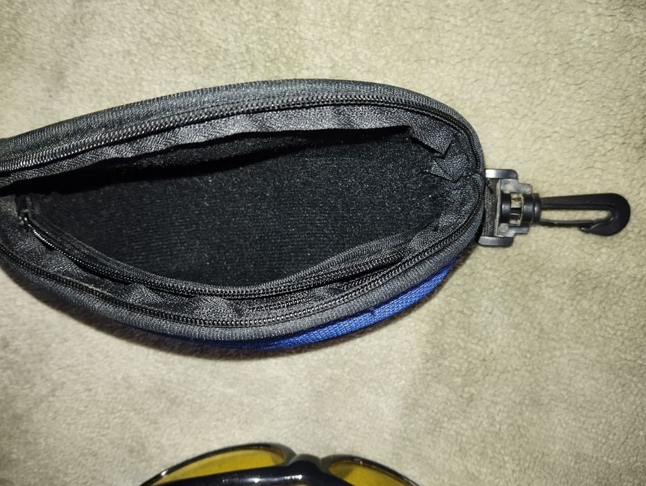 Очки защитные жёлтые,б/у.