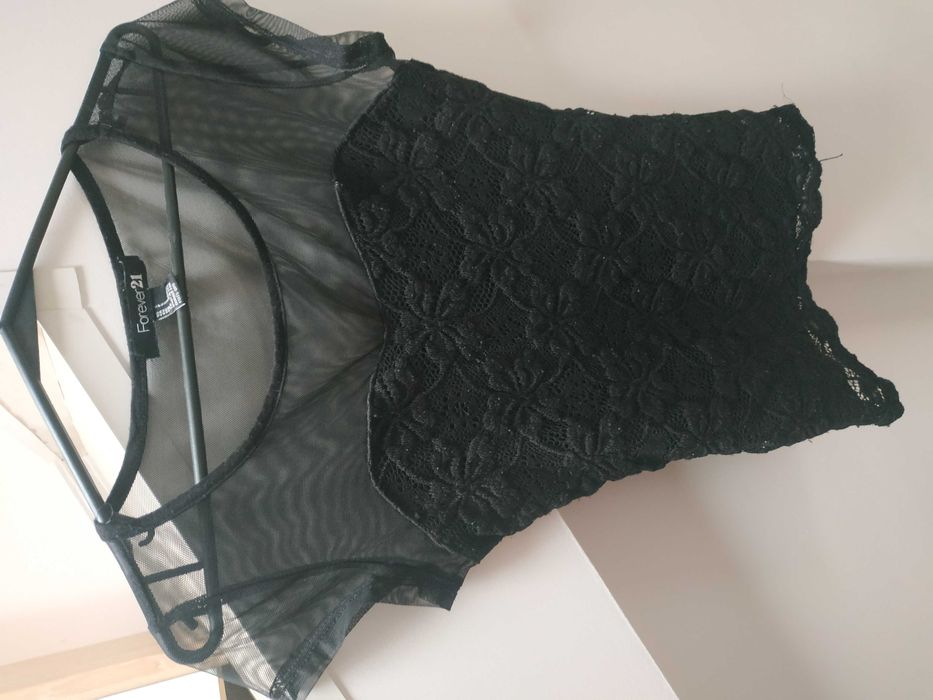 Damska koronka i siatka