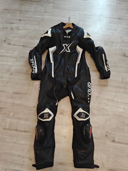 Kombinezon motocyklowy Xfour 56