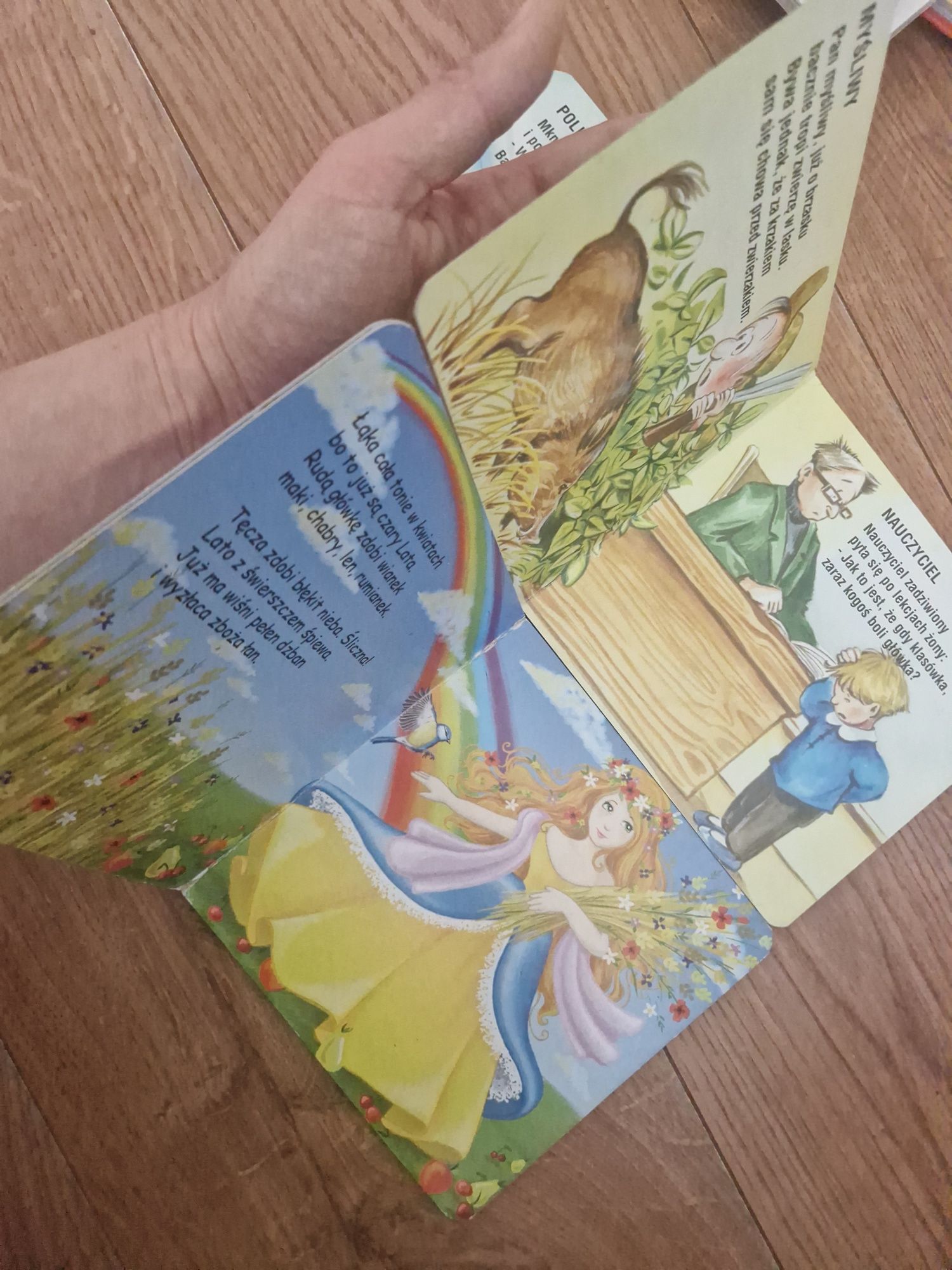 Dwie książeczki w twardej oprawie Cztery pory roku i Kim zostać?