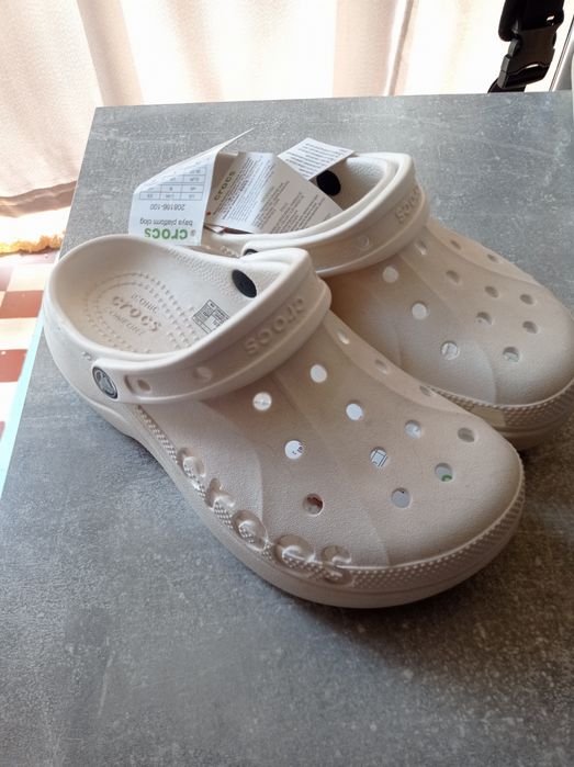 Розпродаж.Crocs, Різні моделі,розміри та розцвітки,Чоловічи та Жіночі