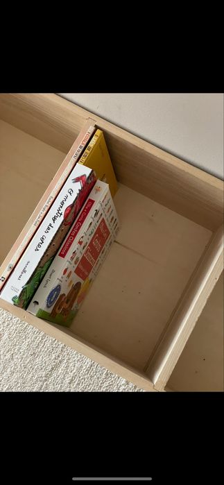 Suporte para livros Douve da Bloomingville