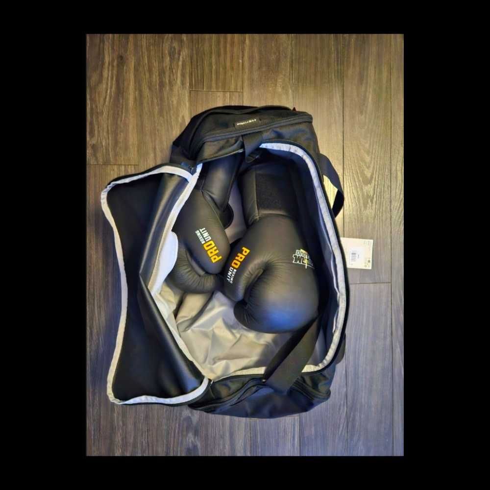 Torba UNDER ARMOUR sportowa/podróżna na siłownię, basen