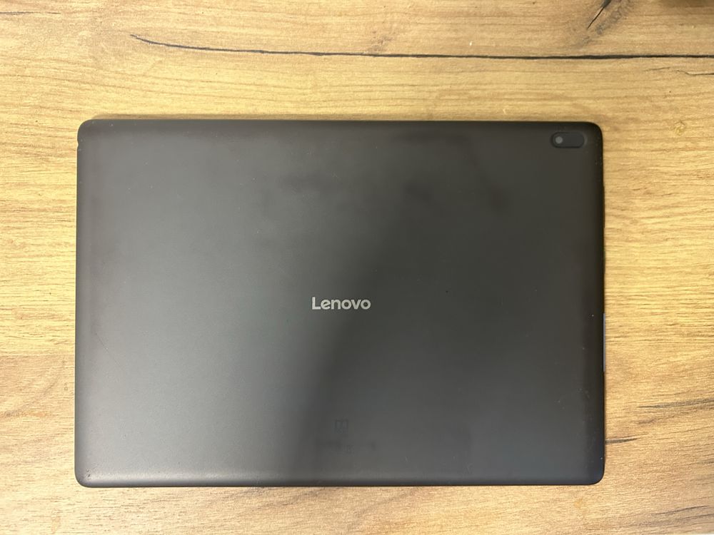 Планшет lenovo tab e10 2/16 gb
