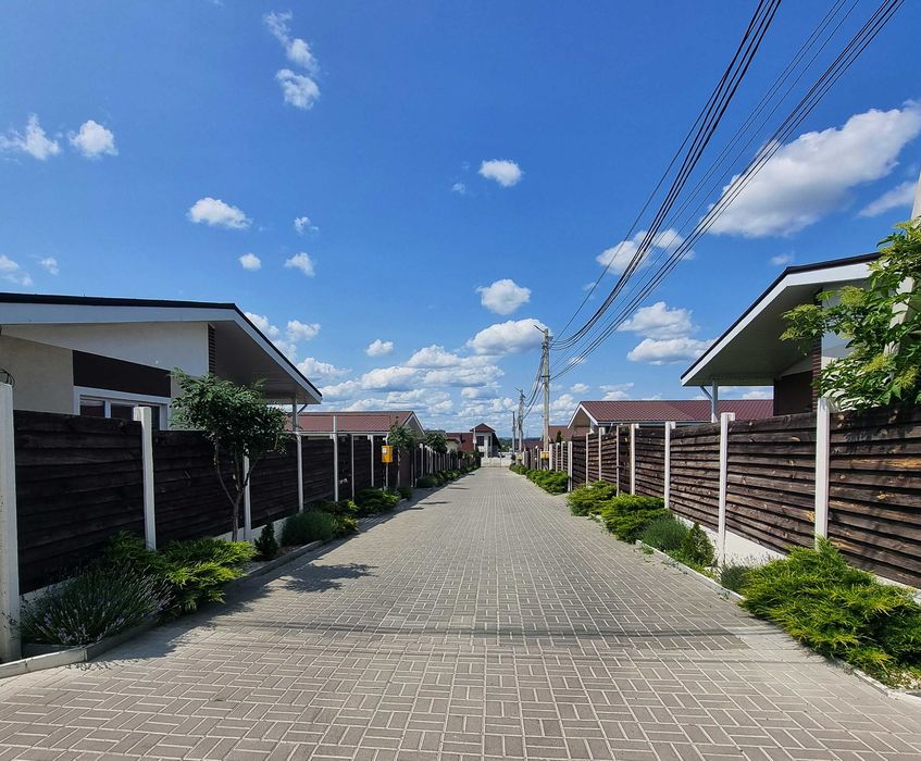 Будинок у котеджному містечку ЖК Данилівський 143 м. Сертифікат