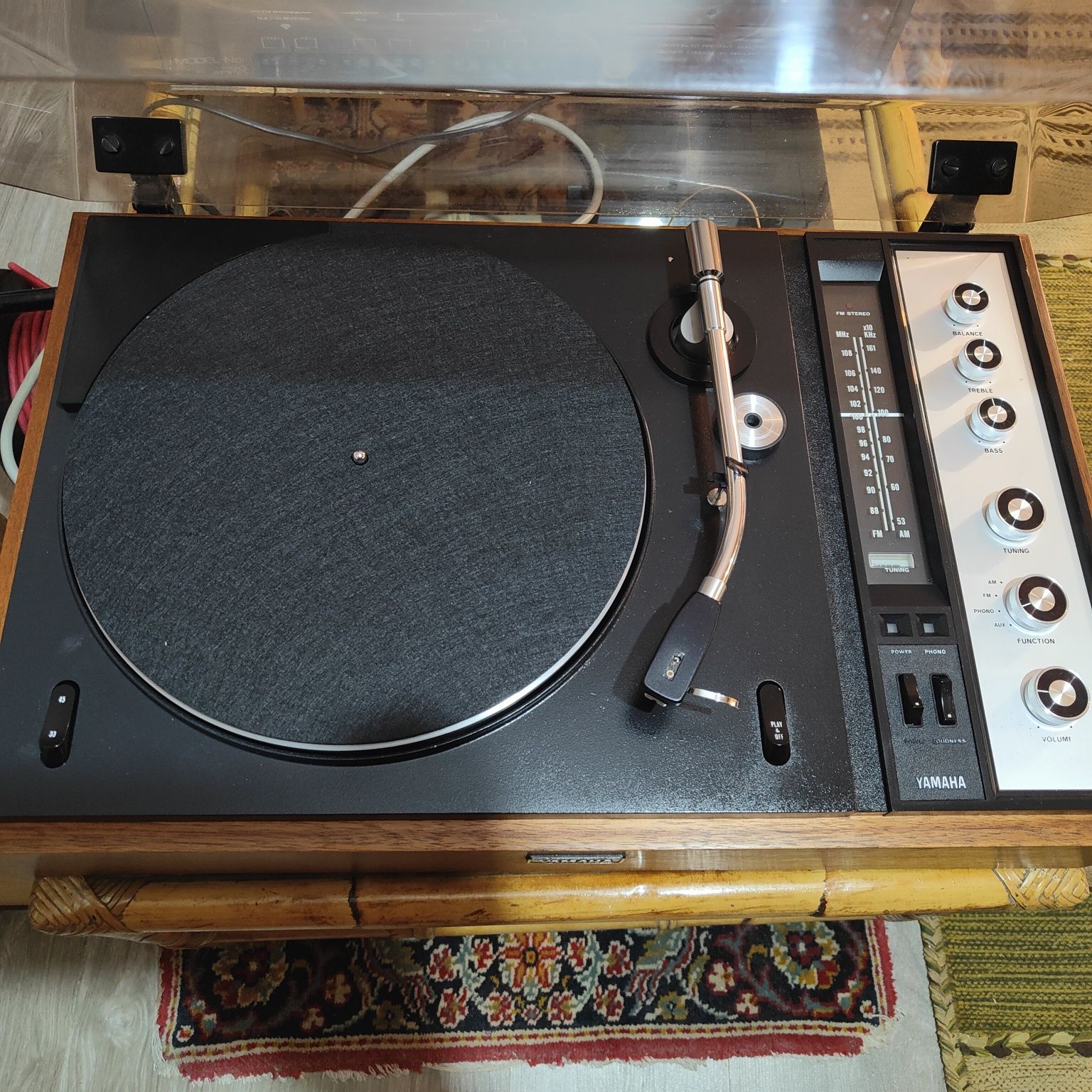 Aparelhagem - Yamaha MC 40 - Gira disco, Radio, colunas