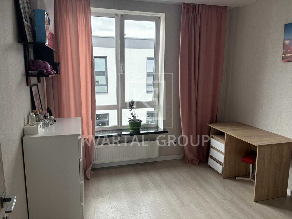 БЕЗ КОМІСІЇ! ТаунХаус з ремонтом і меблями. ТОП локація. Поруч ЛІс