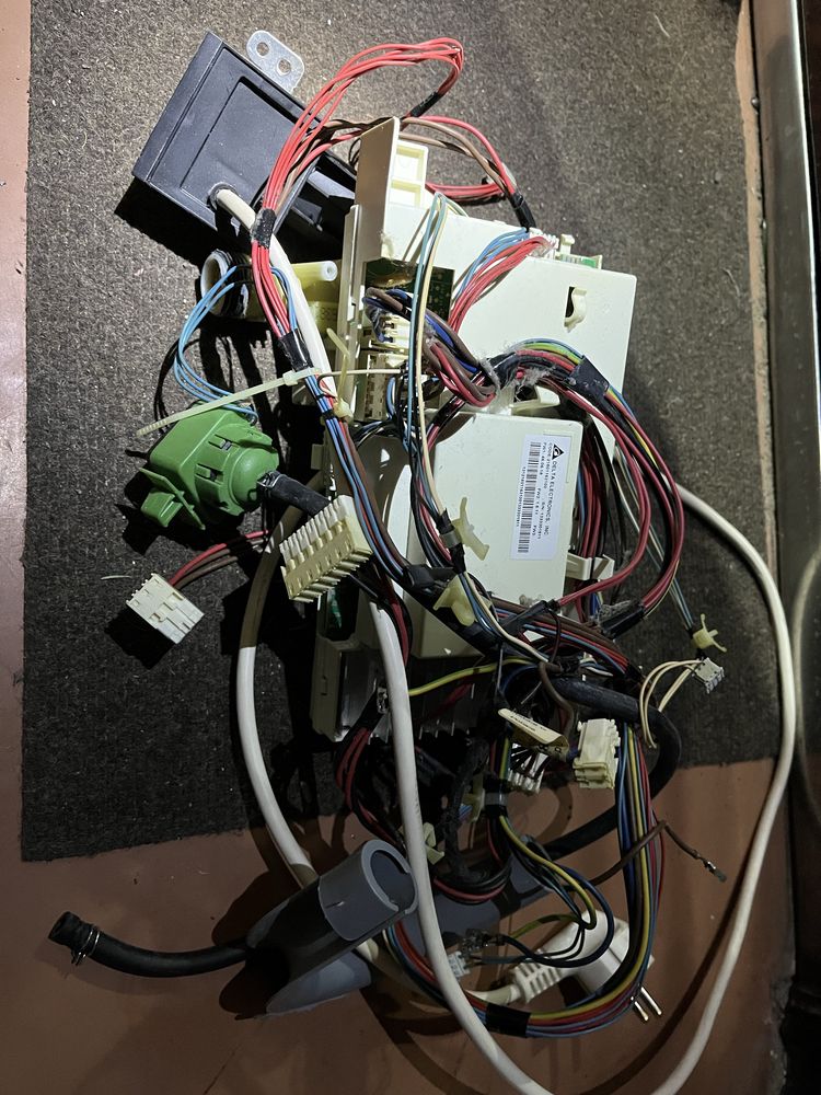 Запчастини до indesit 61281