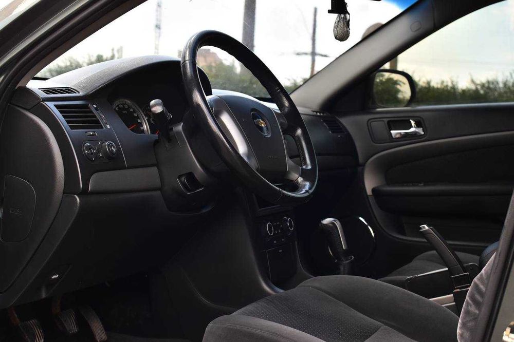 Авто Chevrolet Epica 2.0, 2006р. бензин, обмін [Перший внесок від 15%)