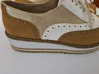 Sapatos camel 41