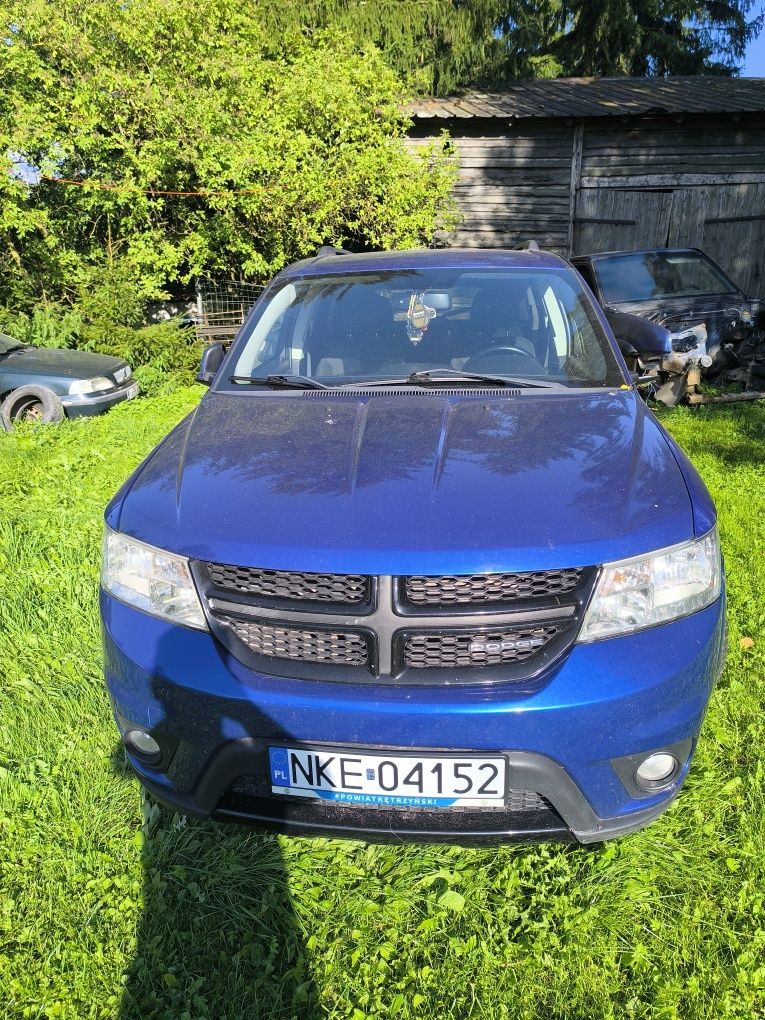 Sprzedam dodge po kolizji