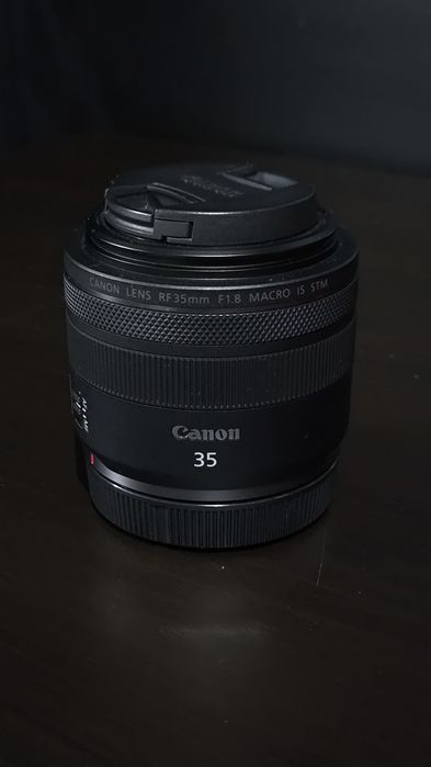 Lente Canon RF 35 mm 1.8 STM MACRO