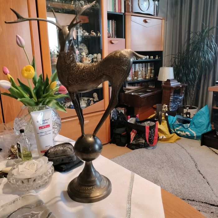 Mosiężna figura jelenia wysokość 50 cm