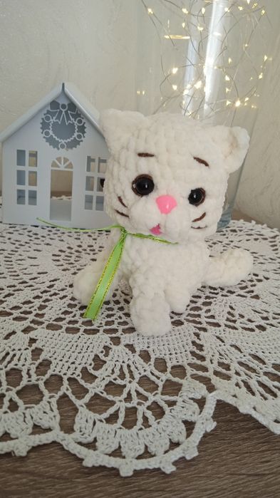 Маленьке кошенятко.