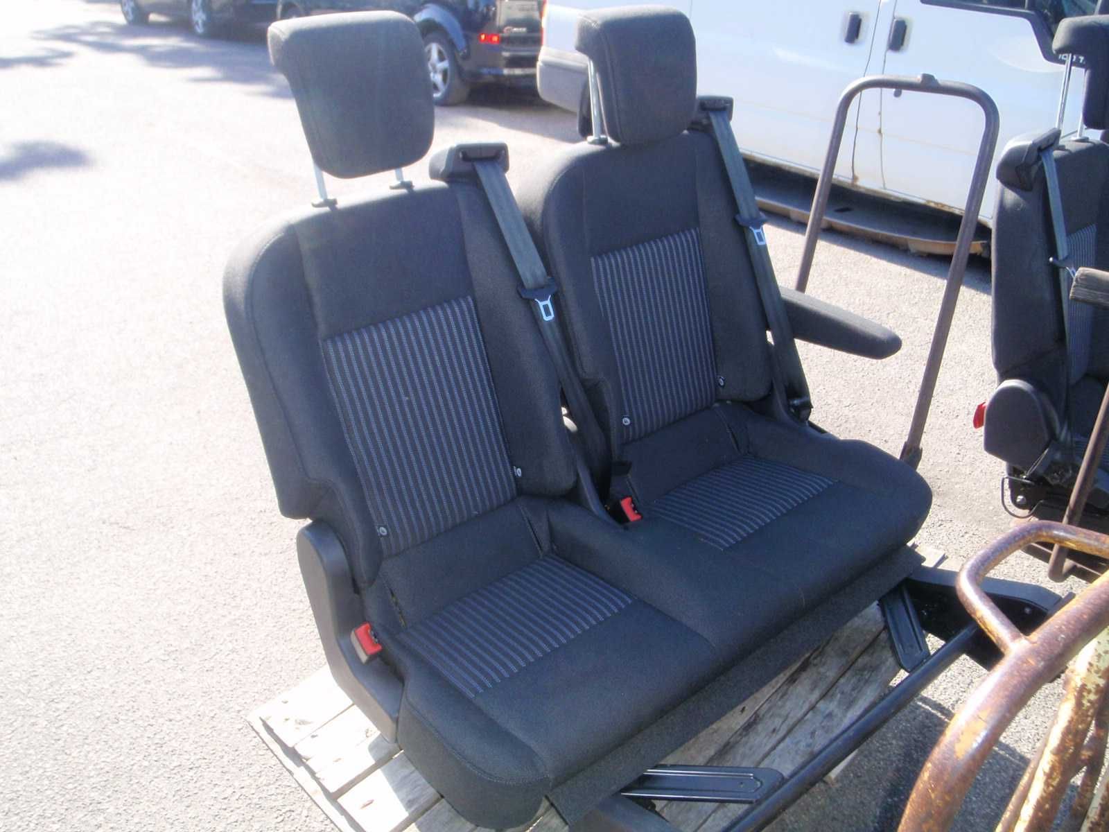 Ford Transit Custom 9-os fotele 2 i 3 rząd regulowane oparcia idealne