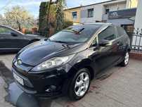 Ford Fiesta Podgrzewana przednia szyba, Bluetooth