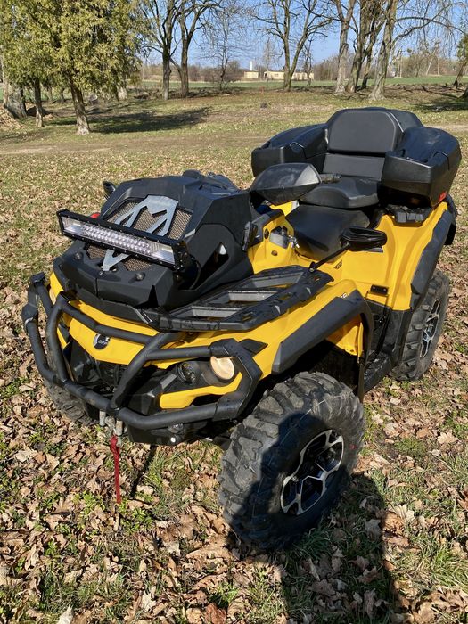 CAN AM outlander 800