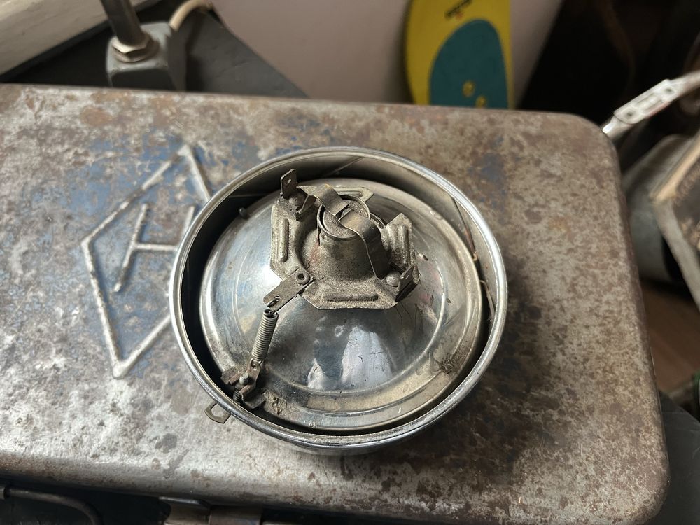 Romet Motorynka Kadet Ogar klosz ramka lampy przod oryg wzorowy stan