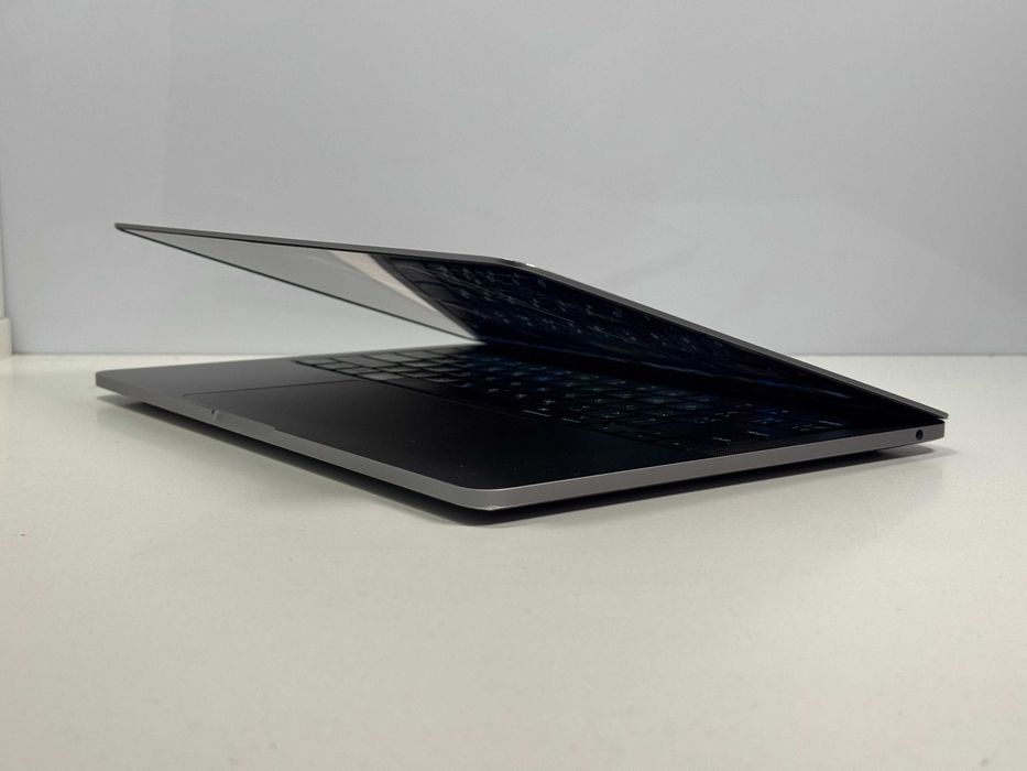 MacBook Pro 13 2020 M1 TouchBar 8GB RAM 256GB SSD Space Gray Gwarancja