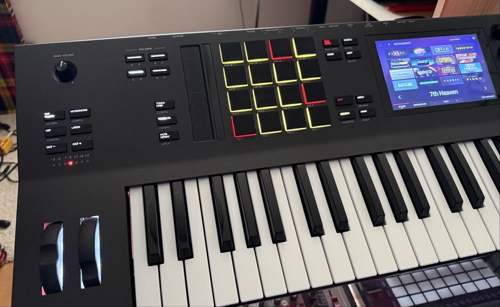 Akai Mpc Key 61 standalone + 1TB dysk