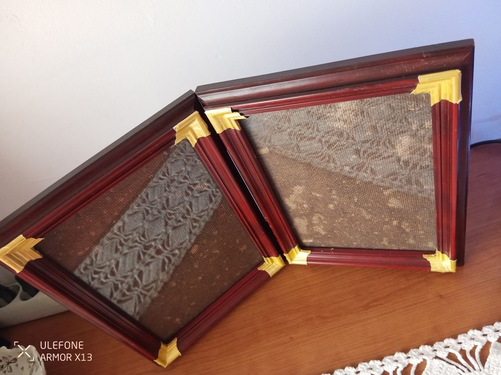 Moldura dupla de mesa. Fotos: 21x15cm total peça: 26x40cm