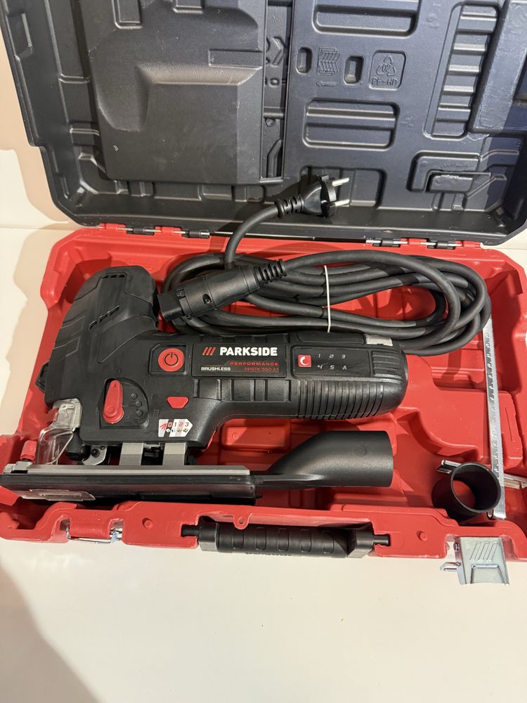 Електрична пилка PARKSIDE  PPSTK 550 A1