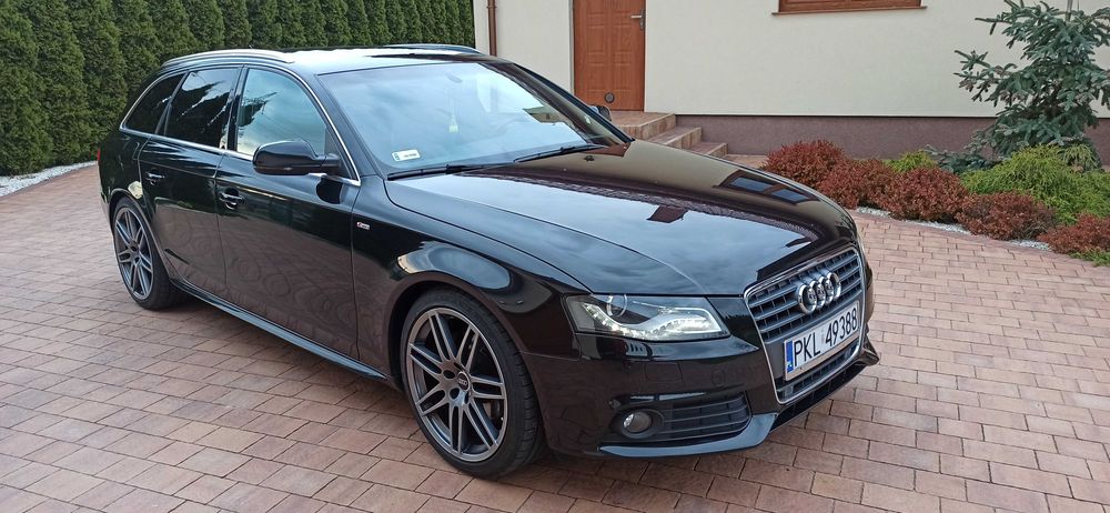 Audi A4 B8 2.0 S-Line 2011r