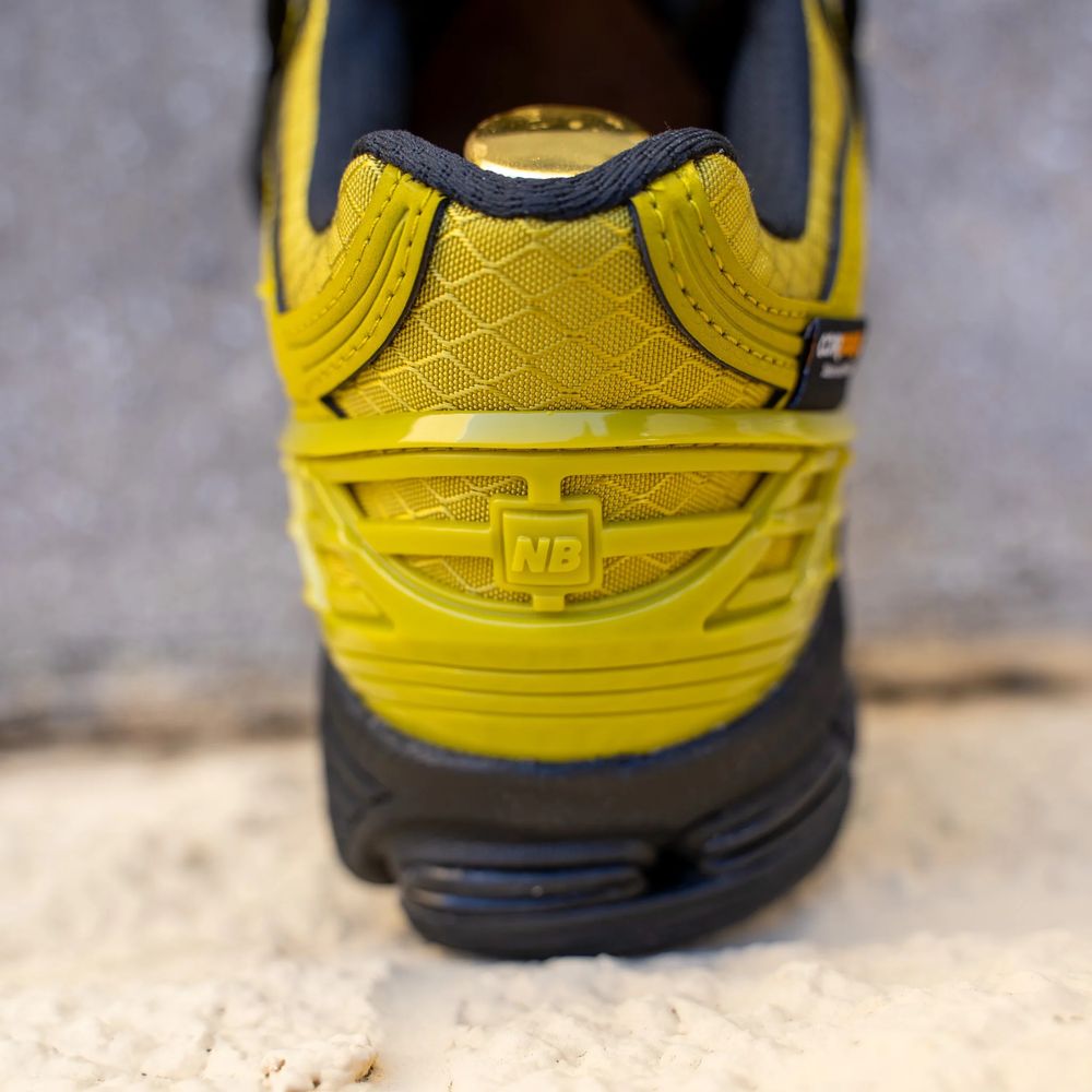 Кросівки чоловічі New Balance 1906R Cordura Green M1906RWD