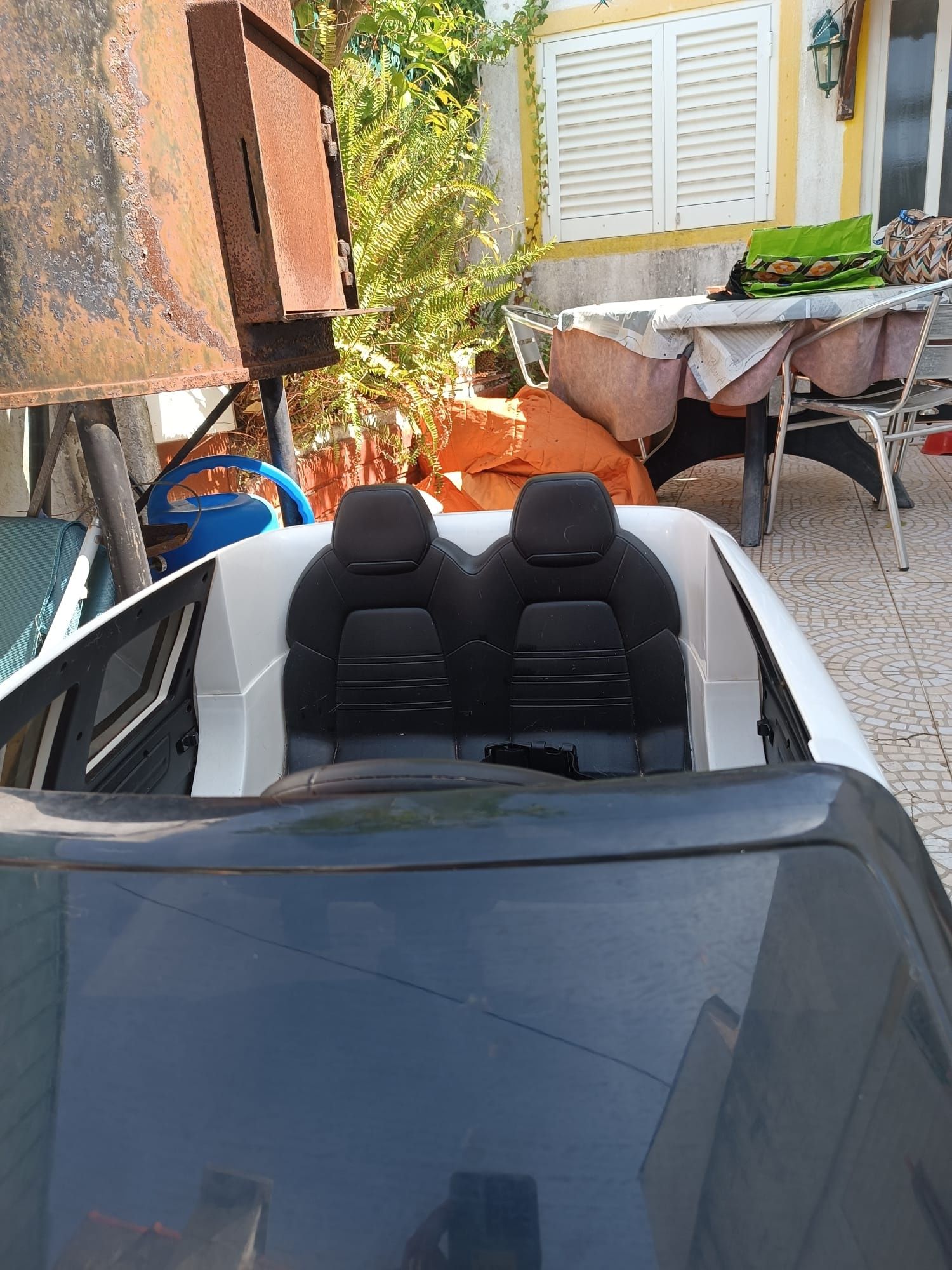 Carro a bateria "Porche Cayene"