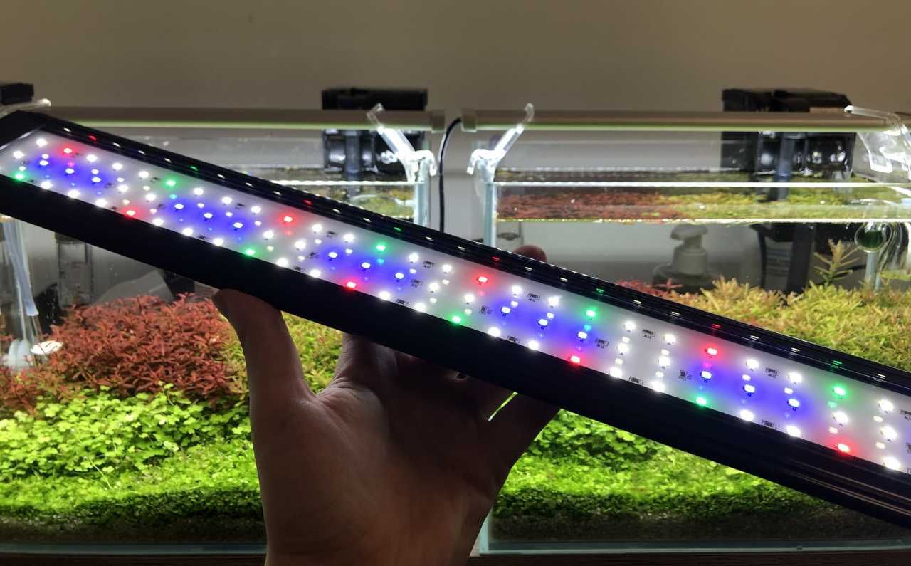 GB BELKA LED świetlenie do akwarium WRGB 70cm 19W kolor + kontroler