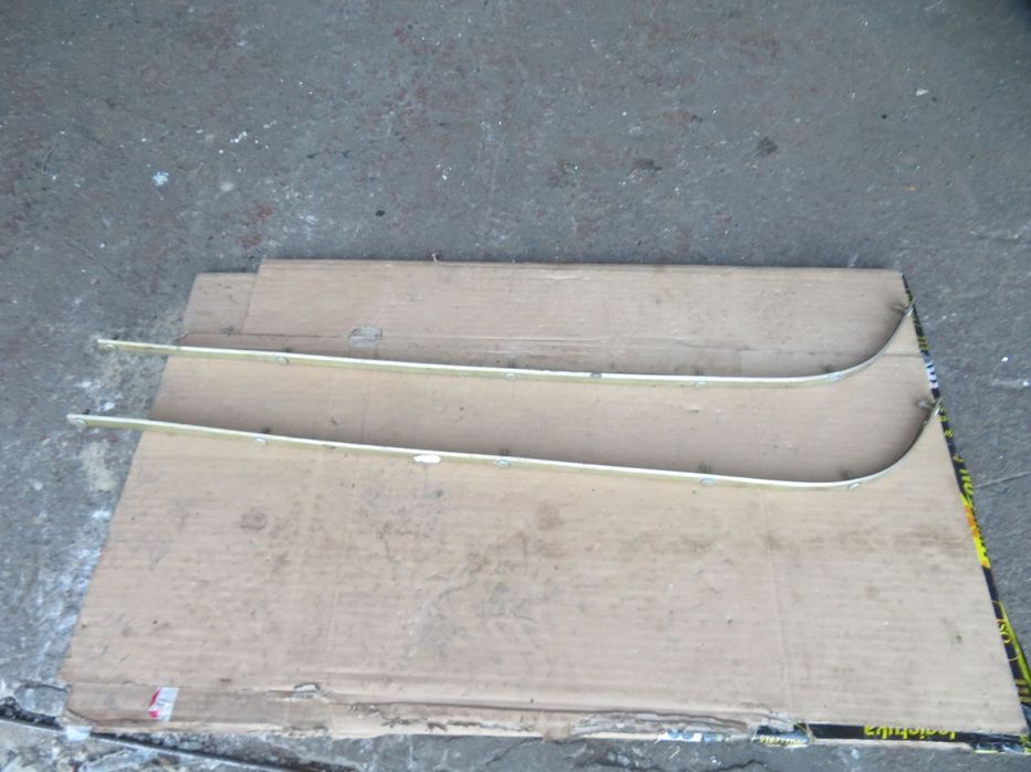 LISTWA ZDERZAKA PRZEDNIEGO 125P  GUMY MR FIAT