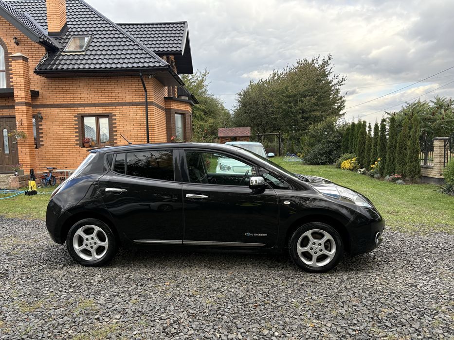 Nissan Leaf 2014