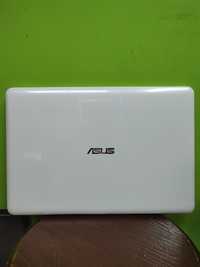 Ноутбук Asus E502M