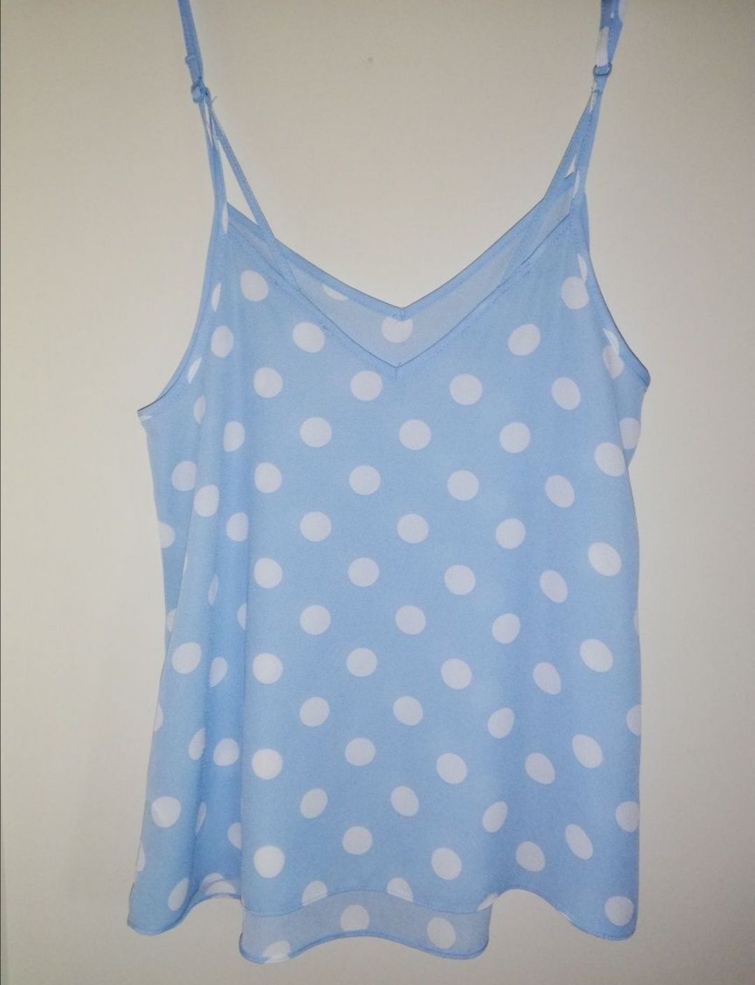 Blusa bolinhas azul