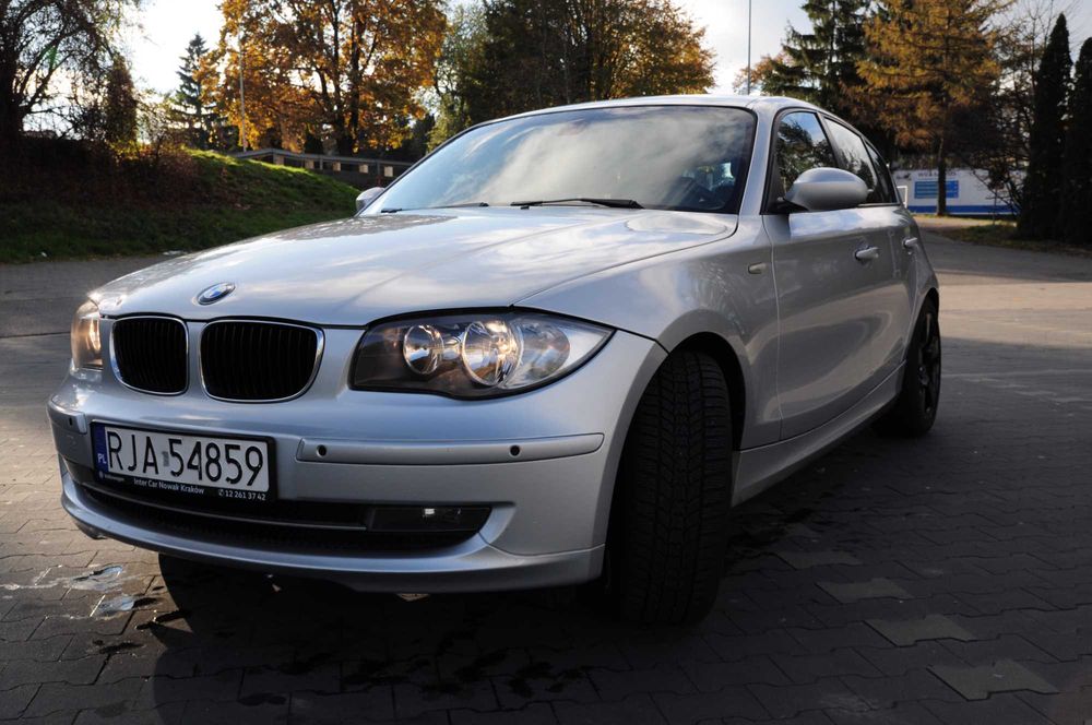 BMW 118D  opony zima rejestracja 2008