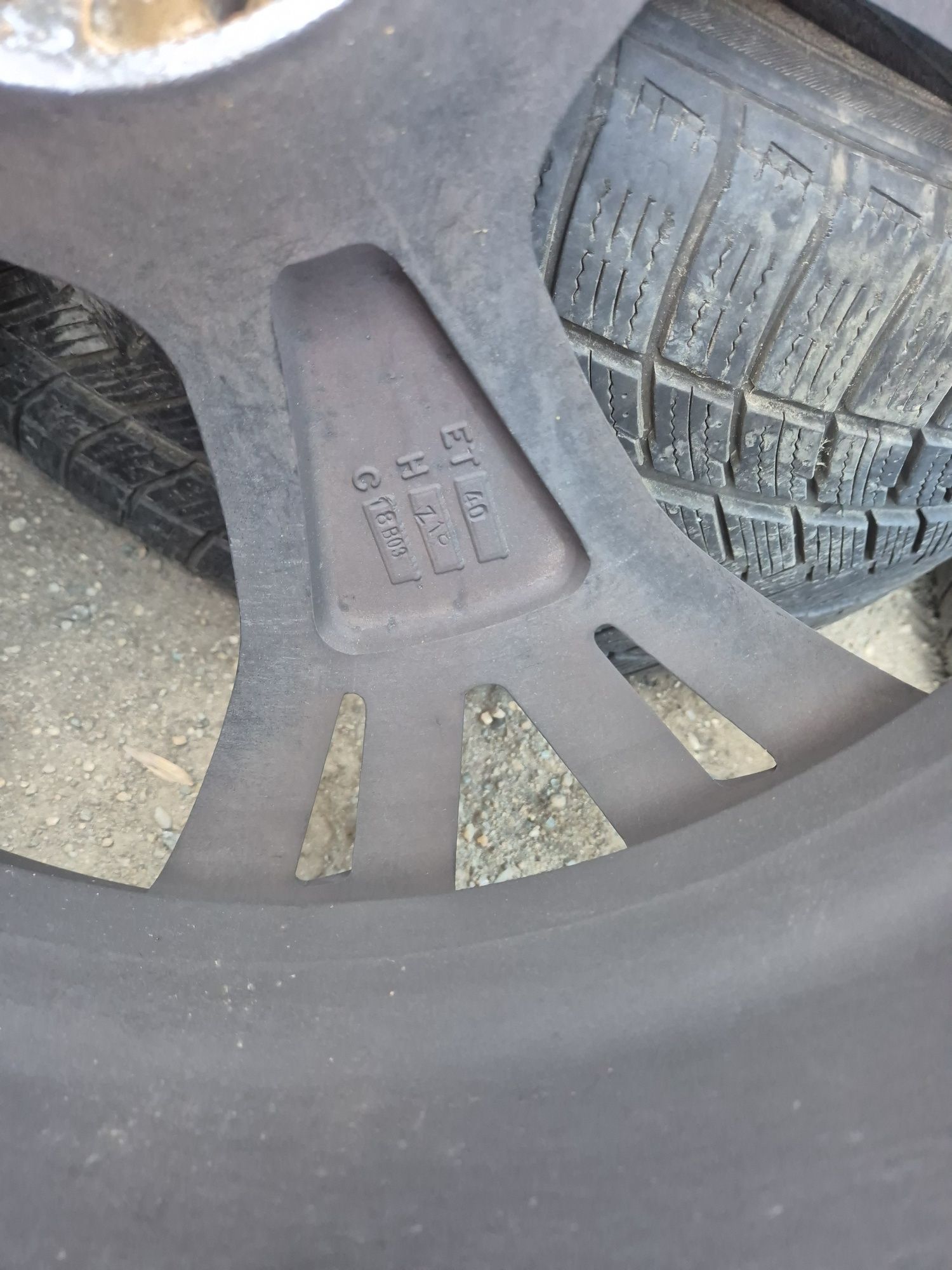 Felgi Alu R21 5x120 ET35 ET40 10J 11J Bmw X5 E70 X6 E71