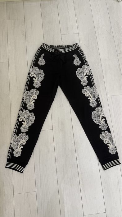 Прогулочные брюки