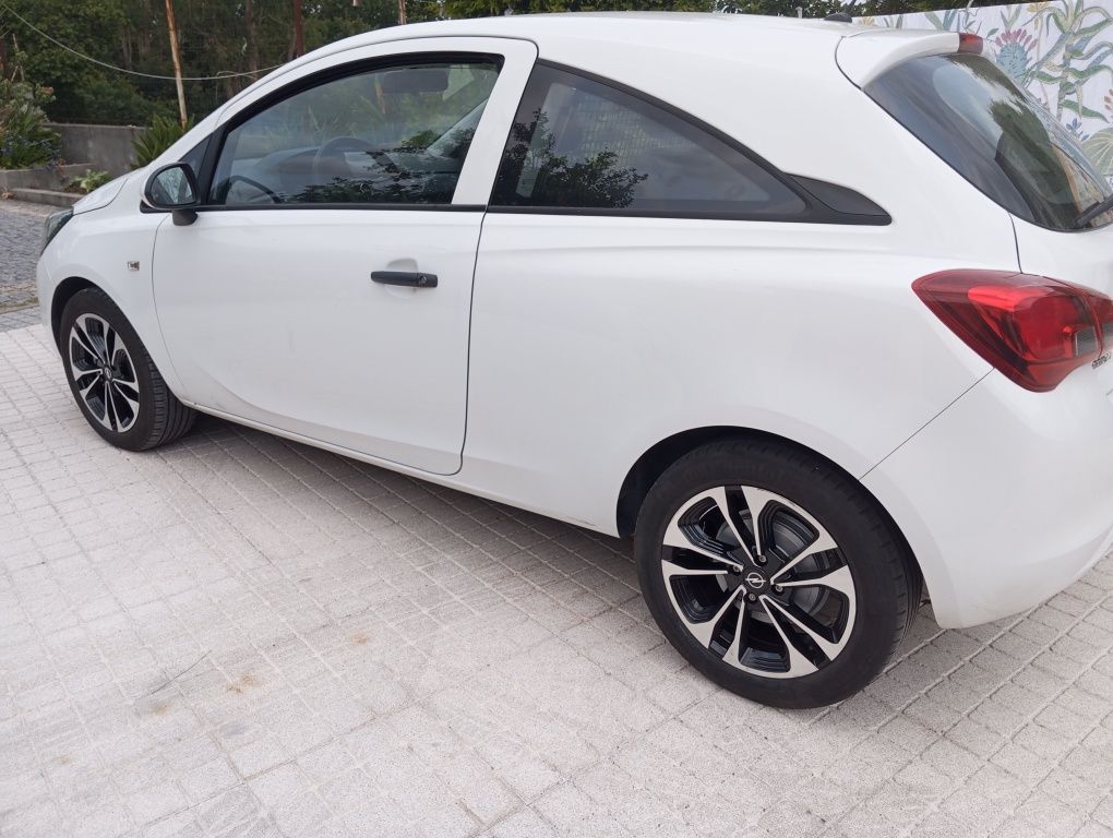 Opel corsa comercial