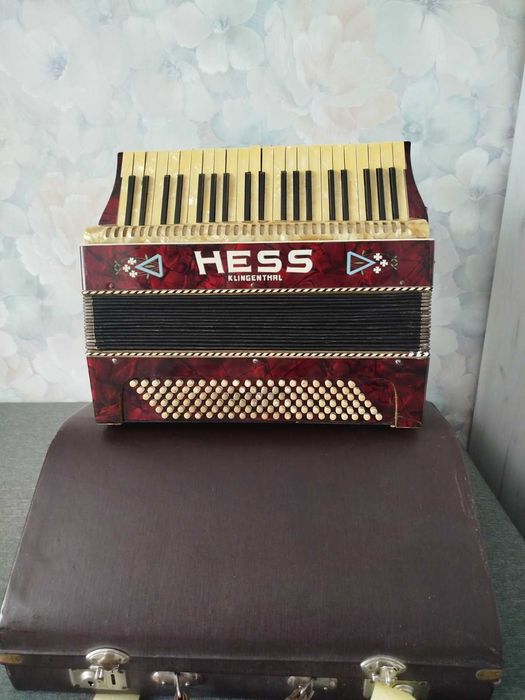 Німецький акордеон HESS