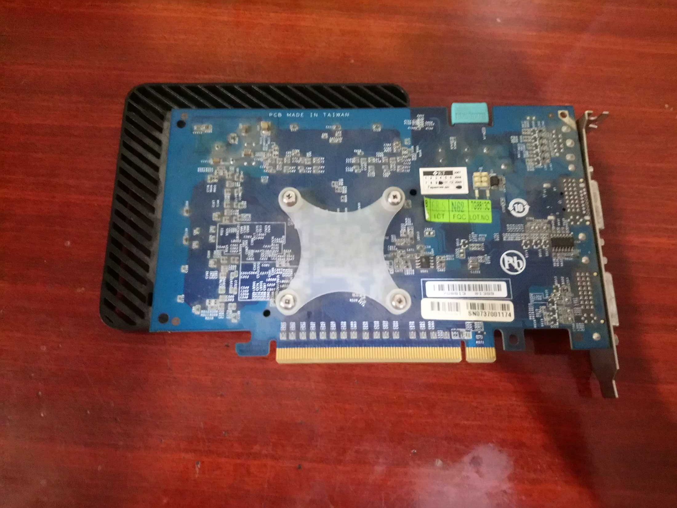 Видеокарта RADEON HD 6770/6670),nvidia geforce 8600GT