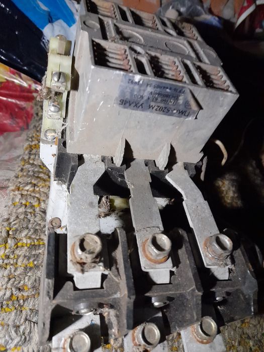 Магнітні пускачі, контактори асортимент