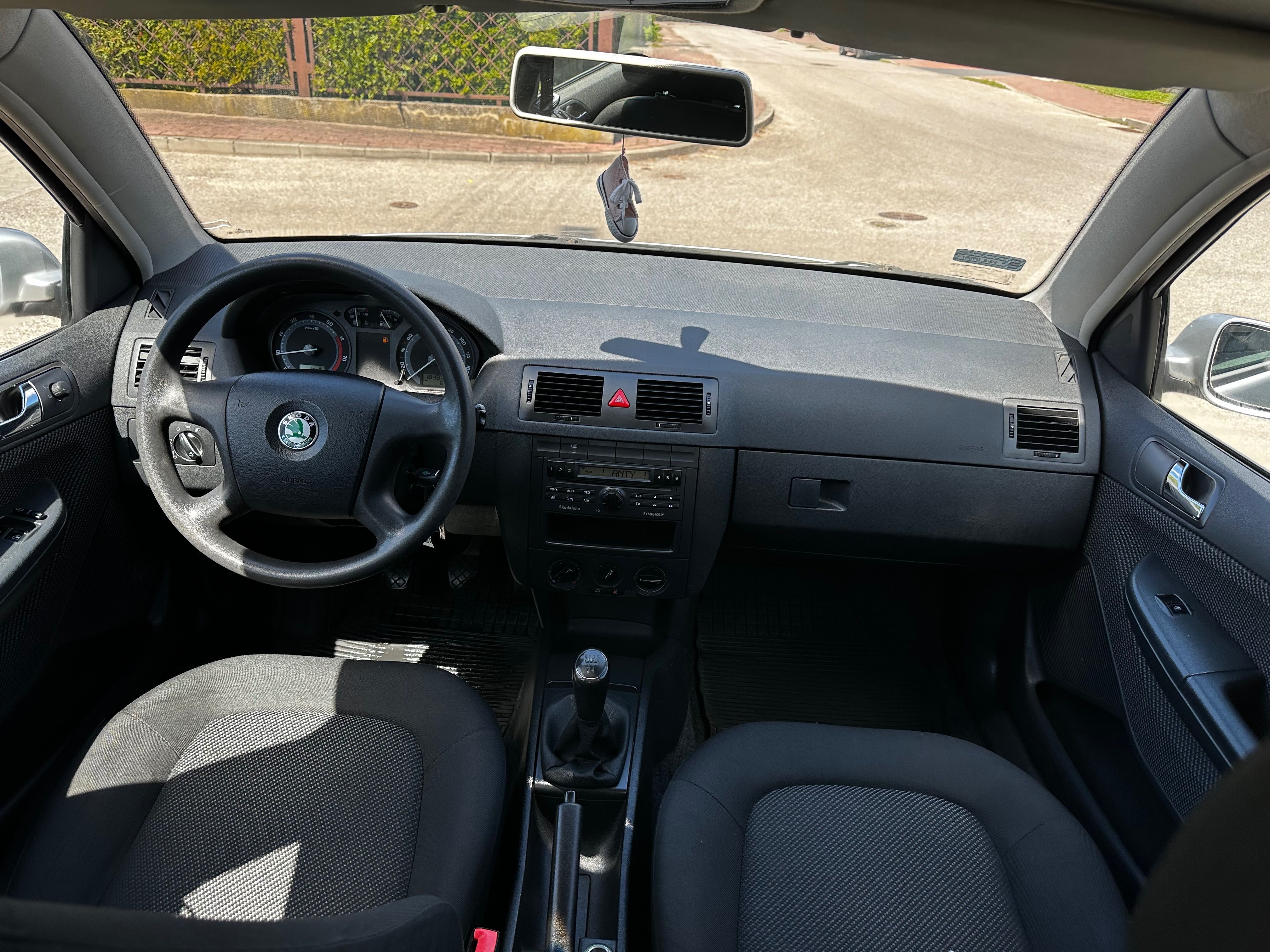 Skoda Fabia 1.4Mpi/2005r/184tys/1 Wl od nowości/Klima/Hak/Zero Korozji