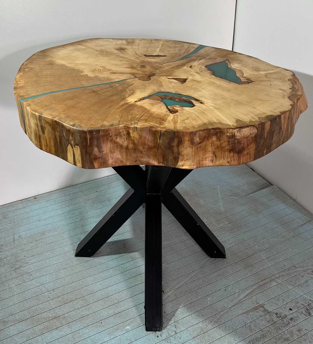 Stół drewniany klonowy z żywicą epoksydową + stelaż