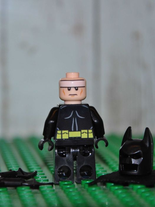 F1721. Nowa Figurka LEGO Super Heroes - sh0513 Batman - Juniors Cape