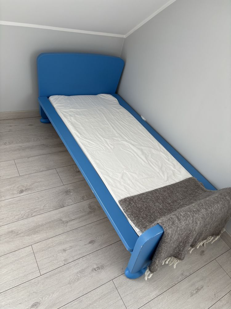 Łóżko dzieciece ikea mammut niebieskie