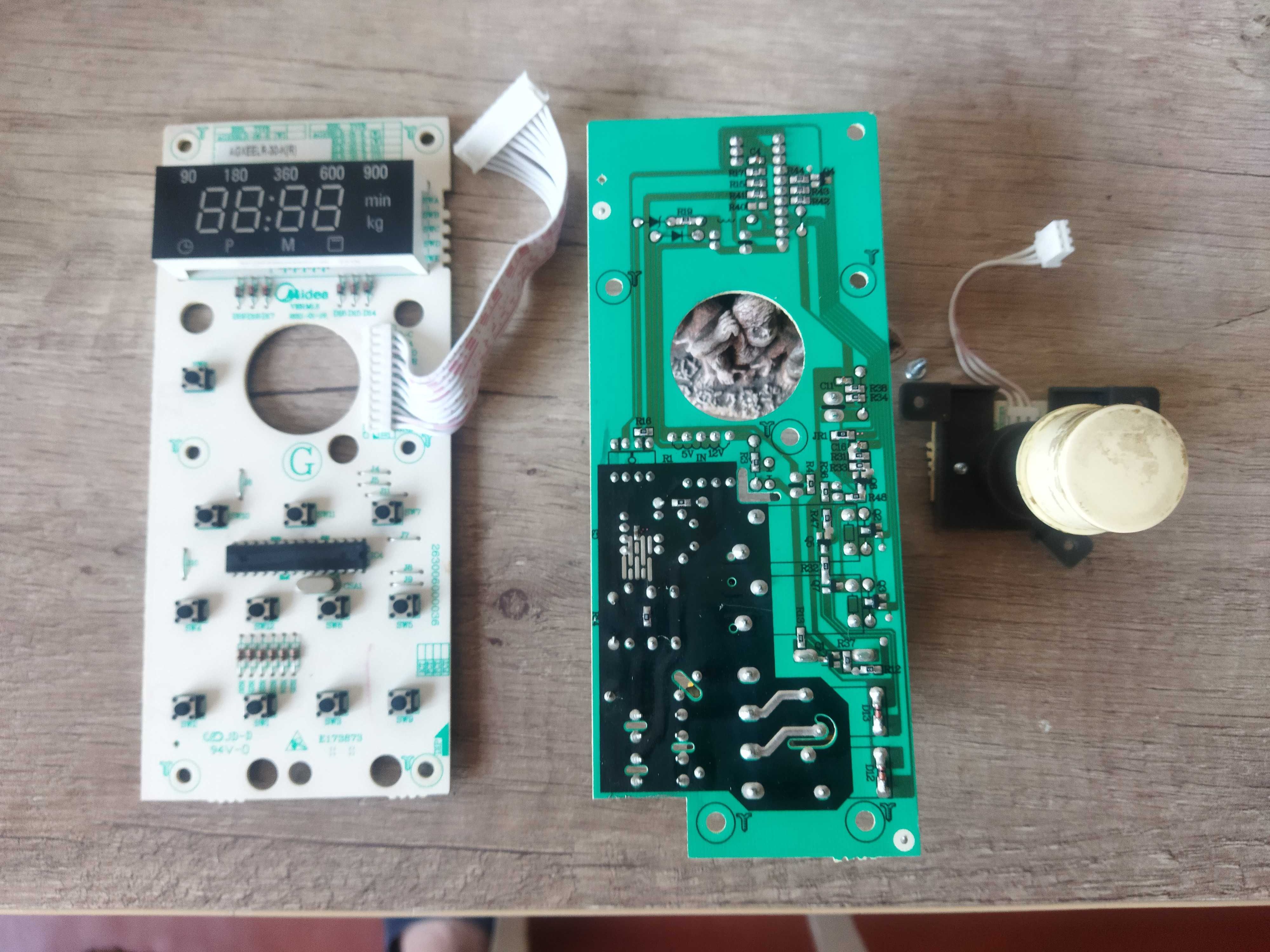 Панель(платы) управления микроволновки Bosch HMT84G421.