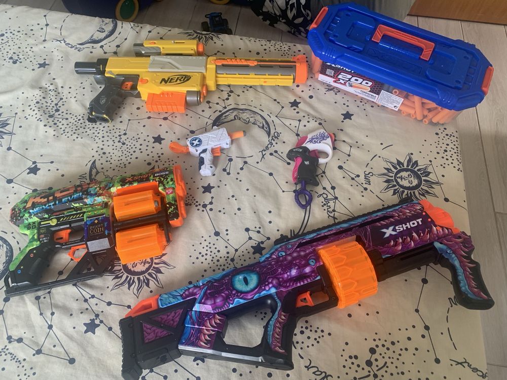 Brinquedos em muito bom estado